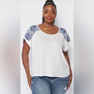 Women's White and Blue Top